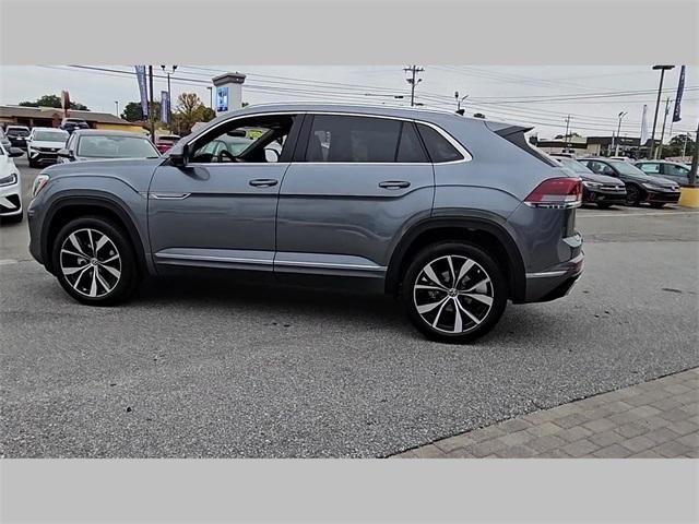 new 2025 Volkswagen Atlas Cross Sport car, priced at $54,726