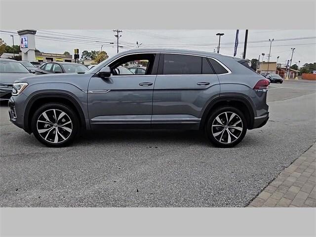 new 2025 Volkswagen Atlas Cross Sport car, priced at $53,226