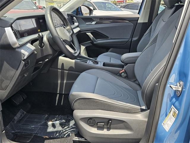 new 2025 Volkswagen Tiguan car, priced at $33,486