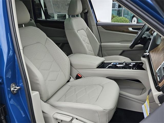 new 2026 Volkswagen Atlas car, priced at $46,362