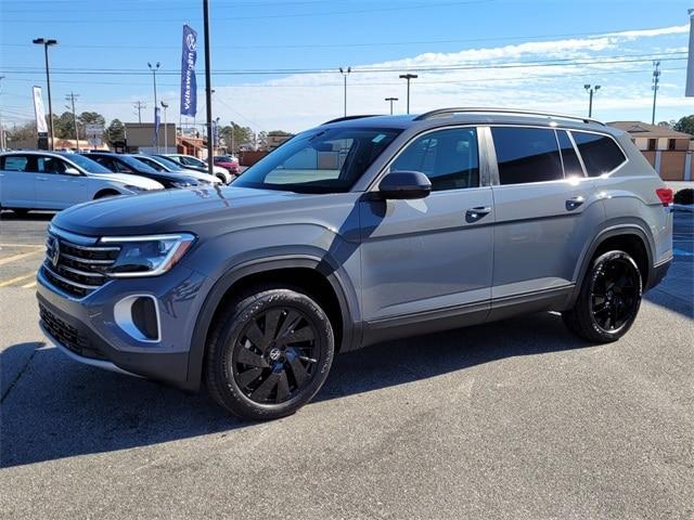 new 2025 Volkswagen Atlas car, priced at $44,925