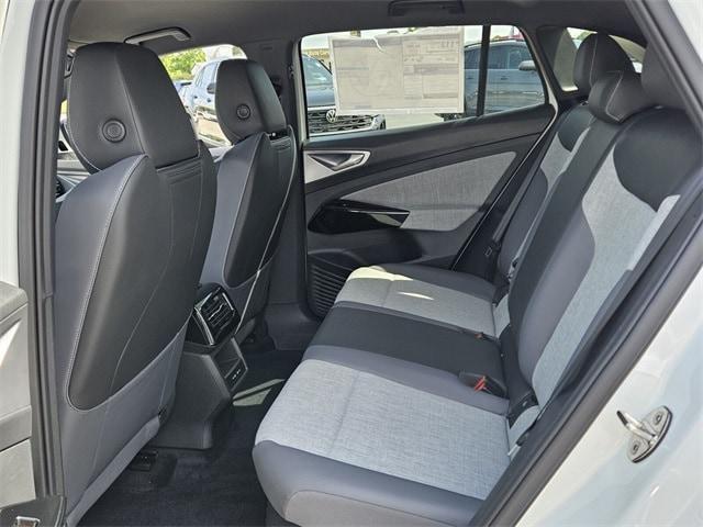 new 2025 Volkswagen ID.4 car, priced at $47,261