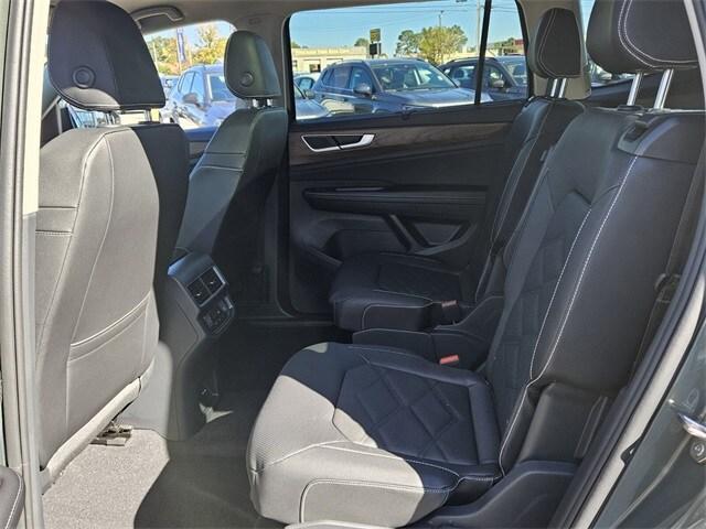 new 2026 Volkswagen Atlas car, priced at $45,638