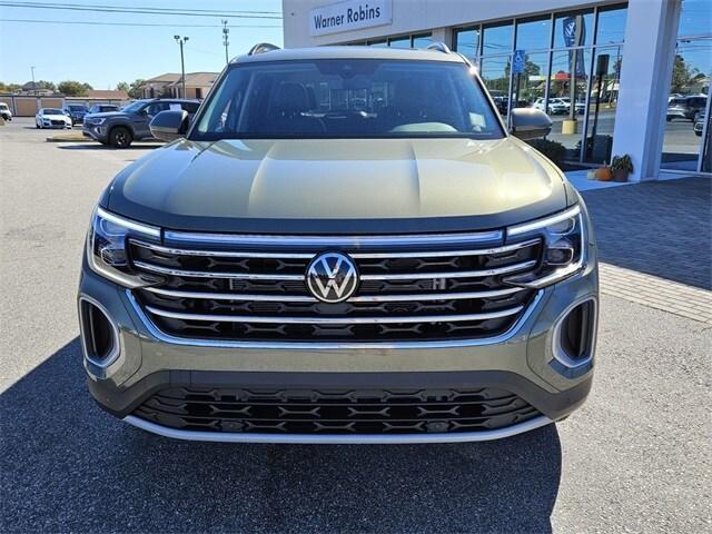 new 2026 Volkswagen Atlas car, priced at $45,638
