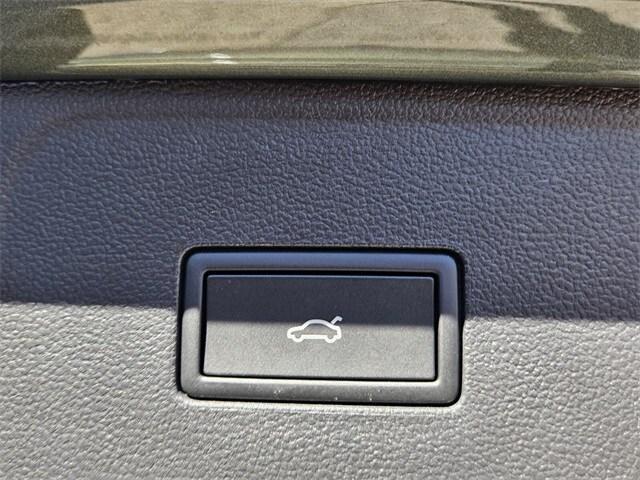 new 2026 Volkswagen Atlas car, priced at $45,638