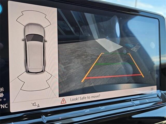 new 2024 Volkswagen Atlas car, priced at $41,391