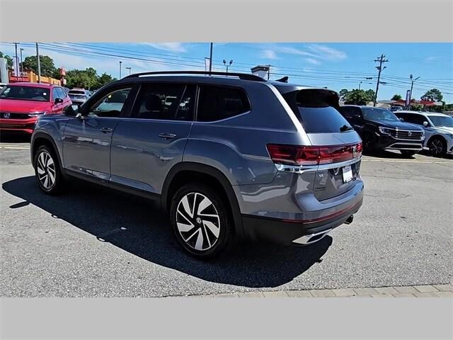 new 2024 Volkswagen Atlas car, priced at $41,391