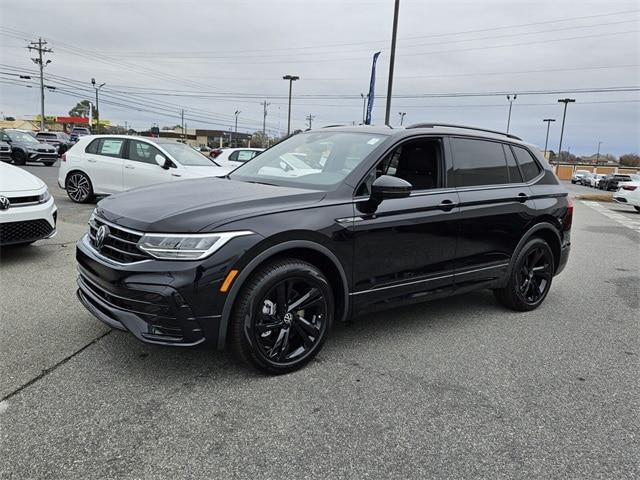 new 2024 Volkswagen Tiguan car, priced at $34,661