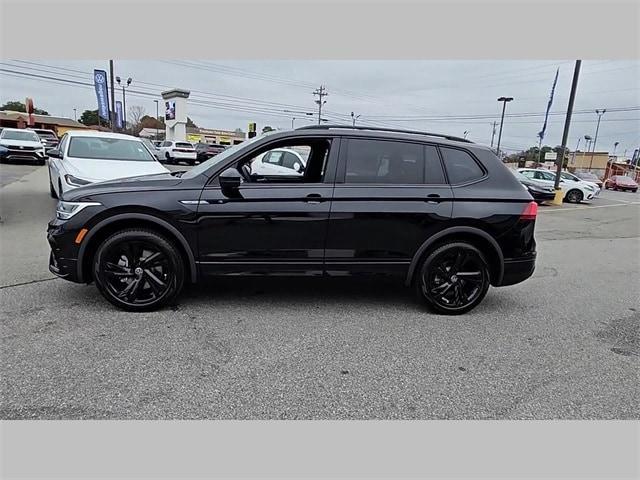 new 2024 Volkswagen Tiguan car, priced at $34,661