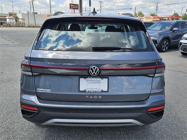 new 2025 Volkswagen Taos car