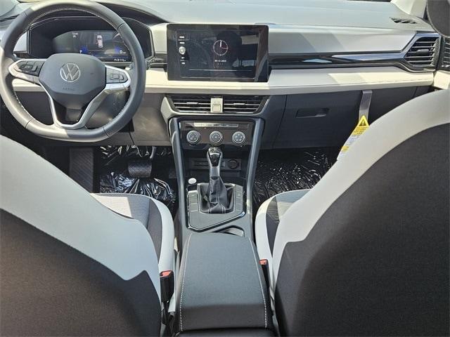 new 2025 Volkswagen Taos car