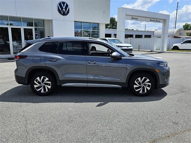 new 2025 Volkswagen Tiguan car, priced at $29,511