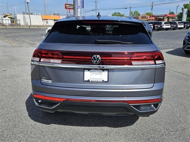 new 2025 Volkswagen Atlas Cross Sport car, priced at $38,111