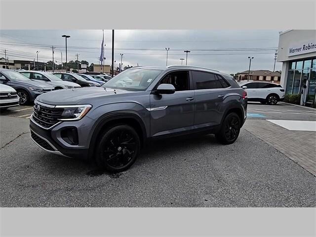 new 2024 Volkswagen Atlas Cross Sport car, priced at $42,011