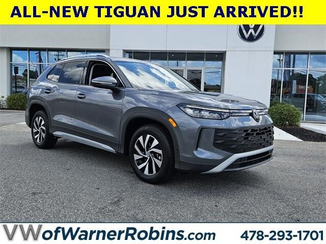 new 2025 Volkswagen Tiguan car, priced at $30,011