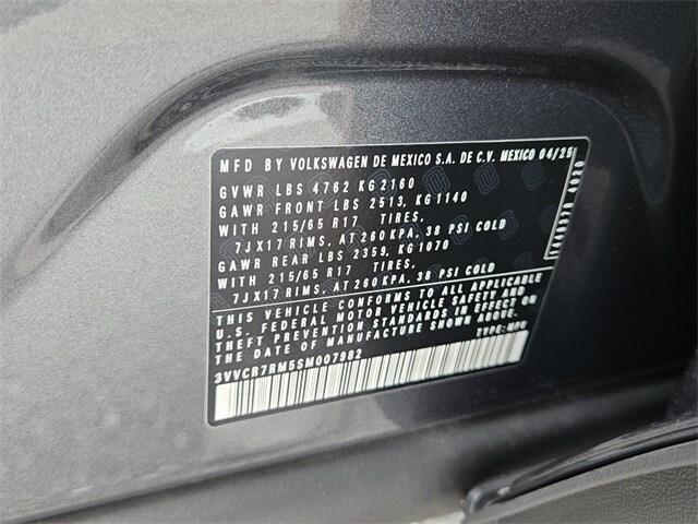 new 2025 Volkswagen Tiguan car, priced at $30,011