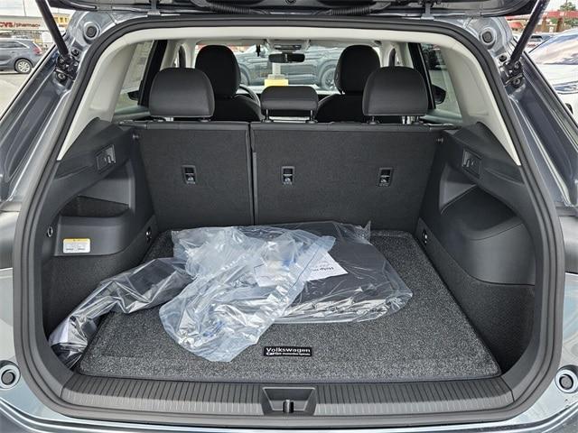 new 2025 Volkswagen Tiguan car, priced at $30,011