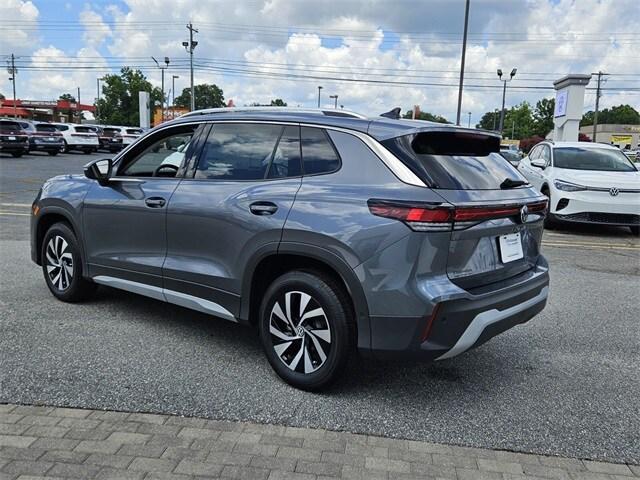 new 2025 Volkswagen Tiguan car, priced at $30,011