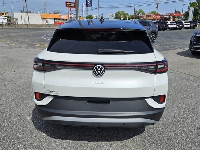 new 2025 Volkswagen ID.4 car, priced at $60,321
