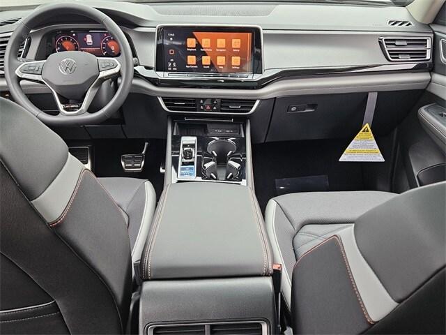 new 2026 Volkswagen Atlas car, priced at $48,604