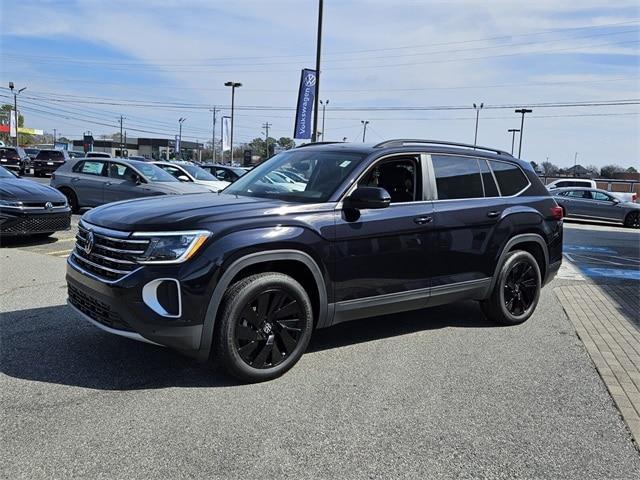new 2025 Volkswagen Atlas car, priced at $47,052