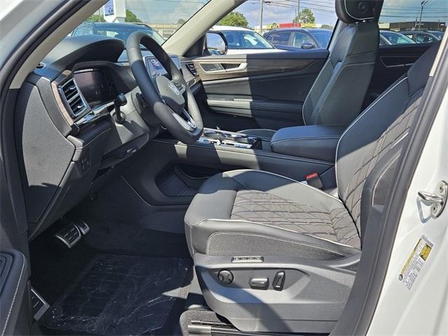 new 2026 Volkswagen Atlas car, priced at $54,934