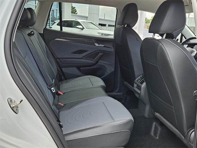 new 2025 Volkswagen Tiguan car, priced at $31,889