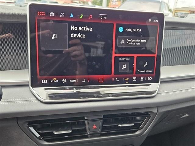 new 2025 Volkswagen Tiguan car, priced at $31,889