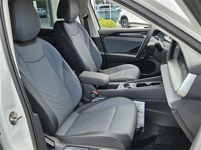 new 2025 Volkswagen Tiguan car, priced at $31,889