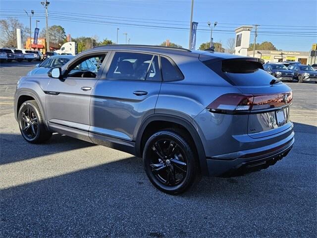 new 2025 Volkswagen Atlas Cross Sport car, priced at $50,401