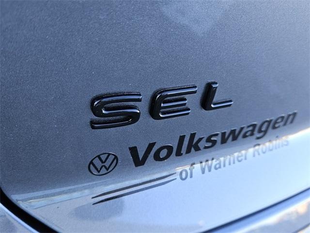 new 2025 Volkswagen Atlas Cross Sport car, priced at $49,901