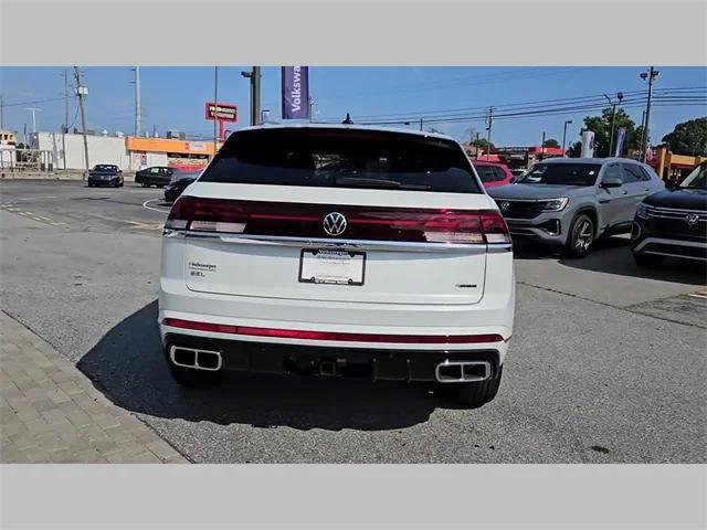 new 2024 Volkswagen Atlas Cross Sport car, priced at $52,346