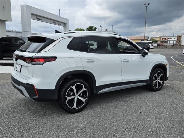 new 2025 Volkswagen Tiguan car, priced at $33,326