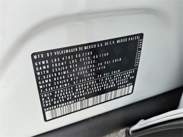 new 2025 Volkswagen Tiguan car, priced at $33,326