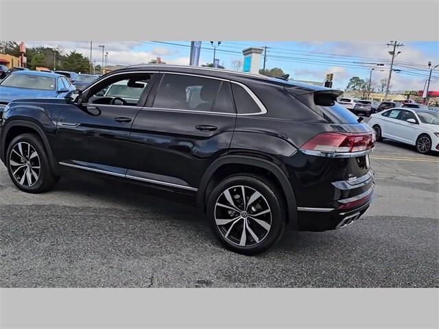new 2025 Volkswagen Atlas Cross Sport car, priced at $50,706