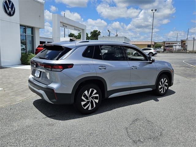 new 2025 Volkswagen Tiguan car, priced at $30,011