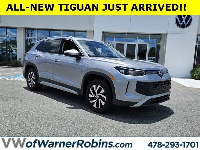new 2025 Volkswagen Tiguan car, priced at $30,011