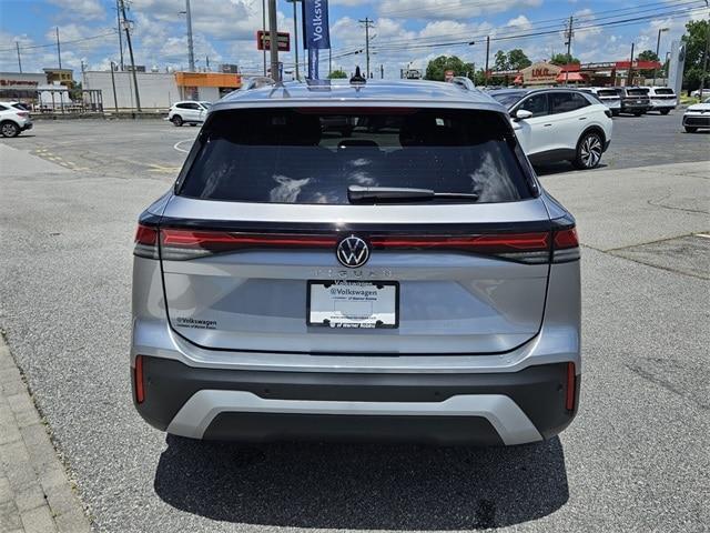 new 2025 Volkswagen Tiguan car, priced at $30,011
