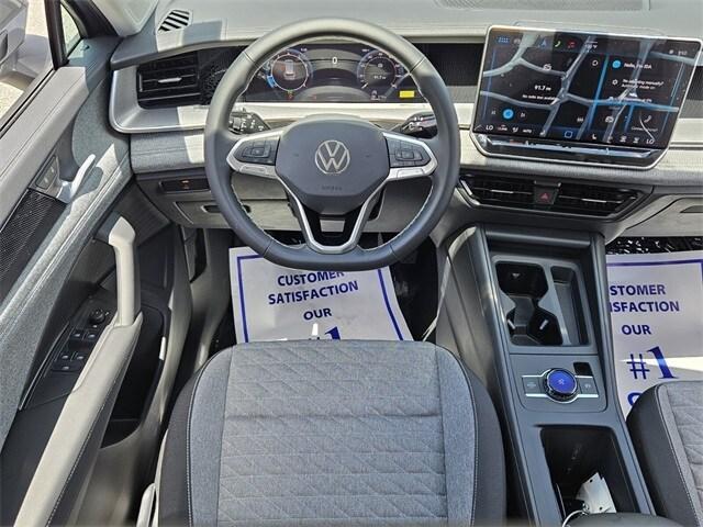 new 2025 Volkswagen Tiguan car, priced at $30,011