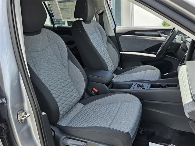 new 2025 Volkswagen Tiguan car, priced at $30,011