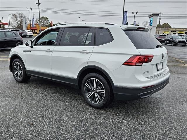 new 2024 Volkswagen Tiguan car, priced at $32,396