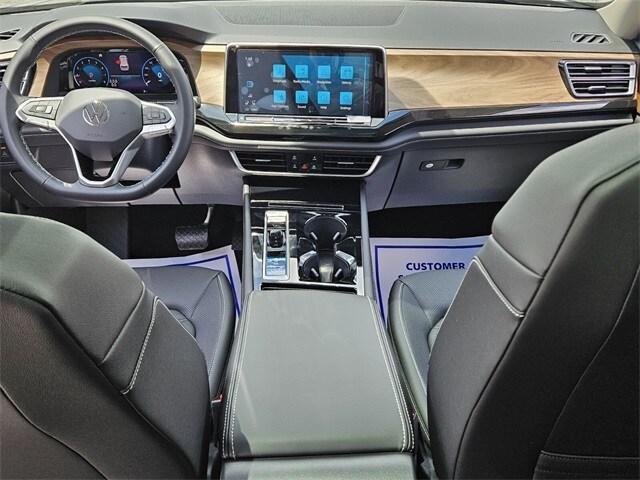 new 2025 Volkswagen Atlas car, priced at $44,386