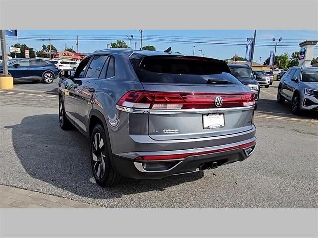 new 2024 Volkswagen Atlas Cross Sport car, priced at $38,411