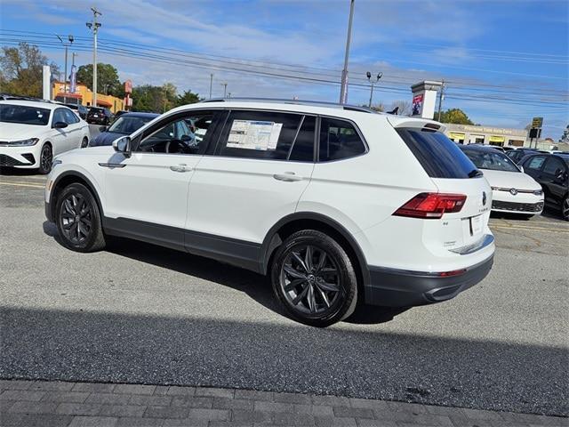 new 2024 Volkswagen Tiguan car, priced at $32,751