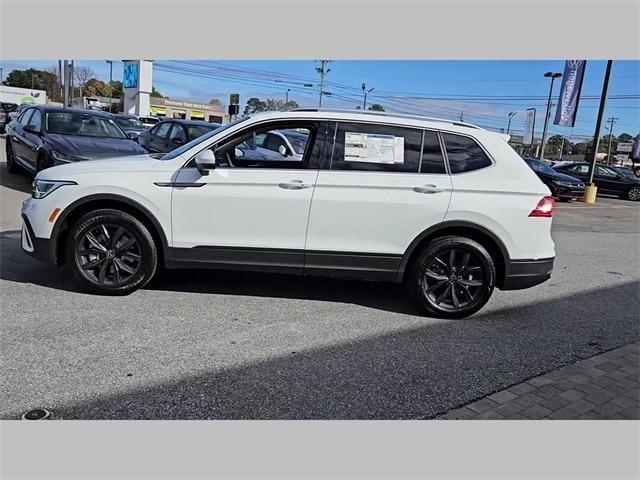 new 2024 Volkswagen Tiguan car, priced at $32,751