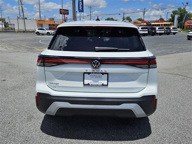 new 2025 Volkswagen Tiguan car, priced at $33,326