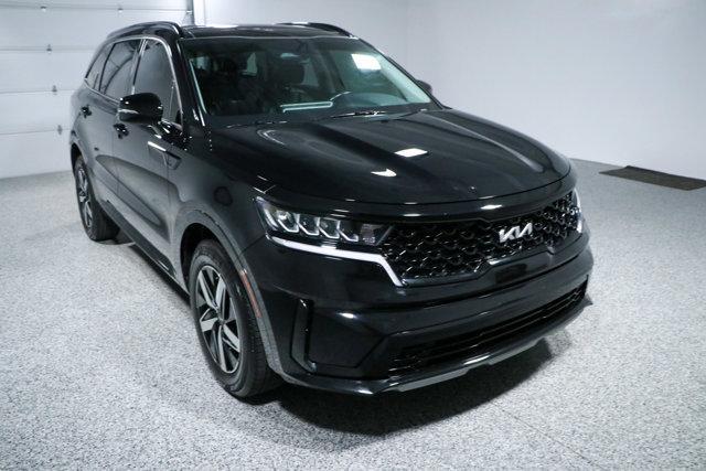 used 2022 Kia Sorento car, priced at $22,995