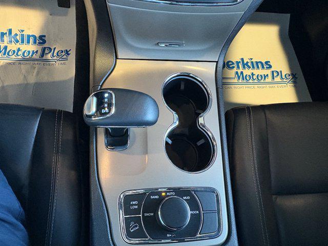 used 2015 Jeep Grand Cherokee car, priced at $10,995
