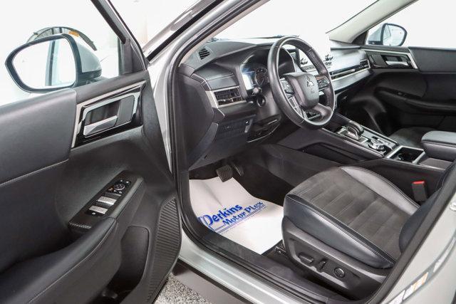 used 2024 Mitsubishi Outlander car, priced at $23,995