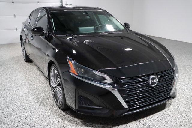 used 2023 Nissan Altima car, priced at $19,995